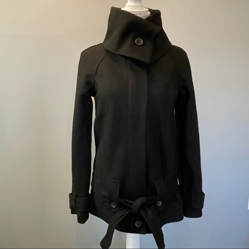 BB DAKOTA Wool Blend Black Belted Zip Button Coat Jacket Peacoat Women’s Small